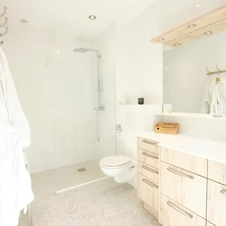 La Josephine Avec Sauna, Jacuzzi, Jardin Et Parking Holiday home