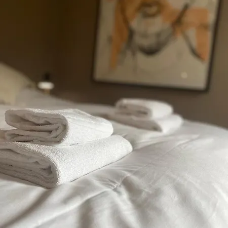La Josephine Avec Sauna, Jacuzzi, Jardin Et Parking *