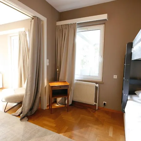 Holiday home La Josephine Avec Sauna, Jacuzzi, Jardin Et Parking Colmar